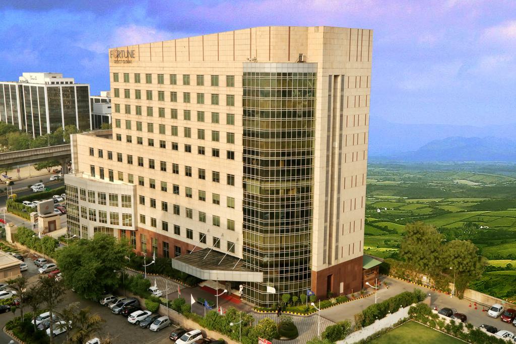 Fortune Select Global, Gurugram - Member Itc Hotels' Group Gurgaon Exterior photo