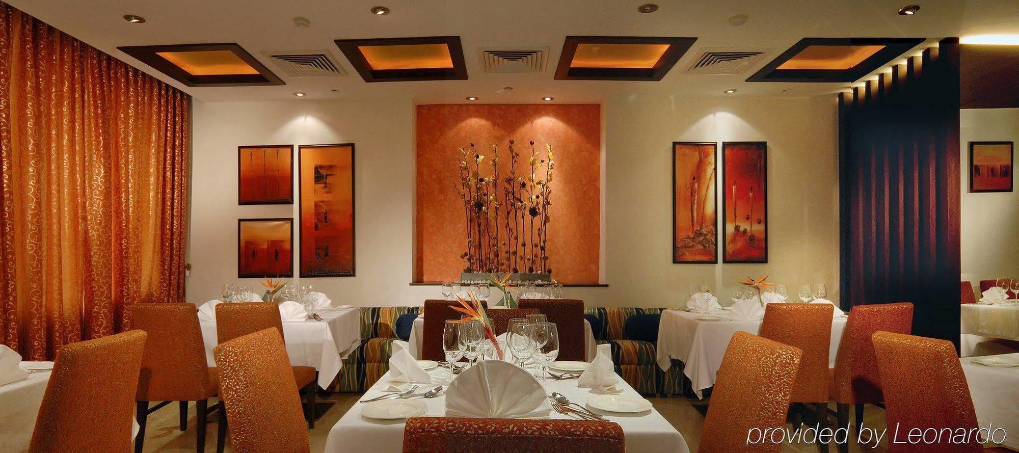 Fortune Select Global, Gurugram - Member Itc Hotels' Group Gurgaon Exterior photo